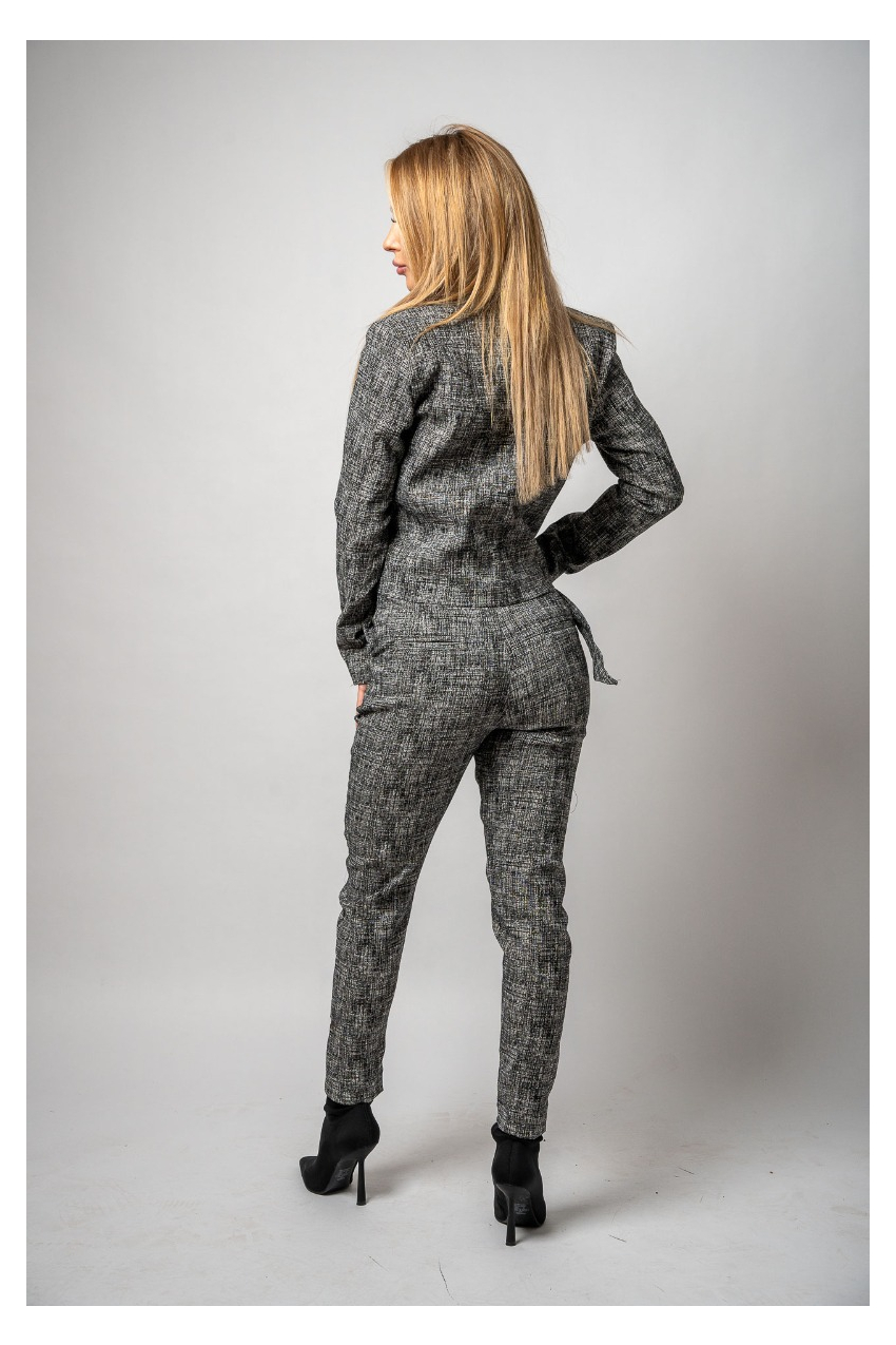 Елегантен костюм Лариса