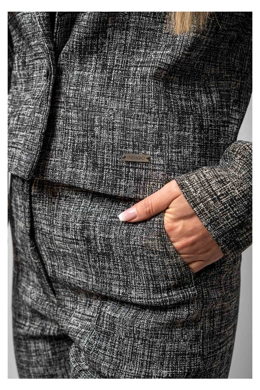 Елегантен костюм Лариса