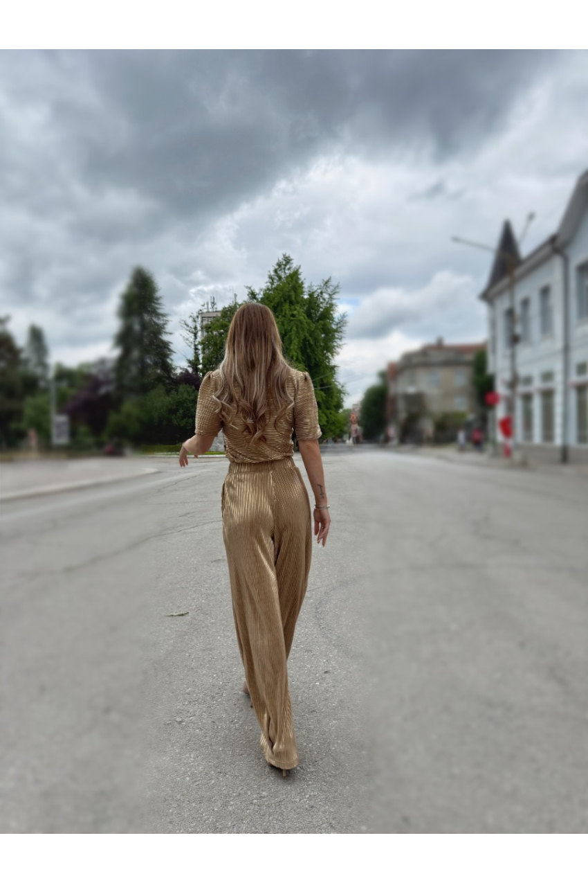 Сет Golden Aura