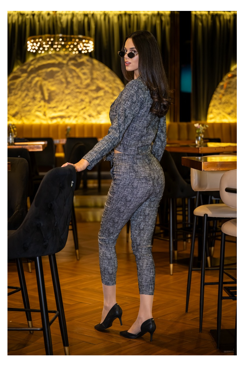 Костюм Grey Muse