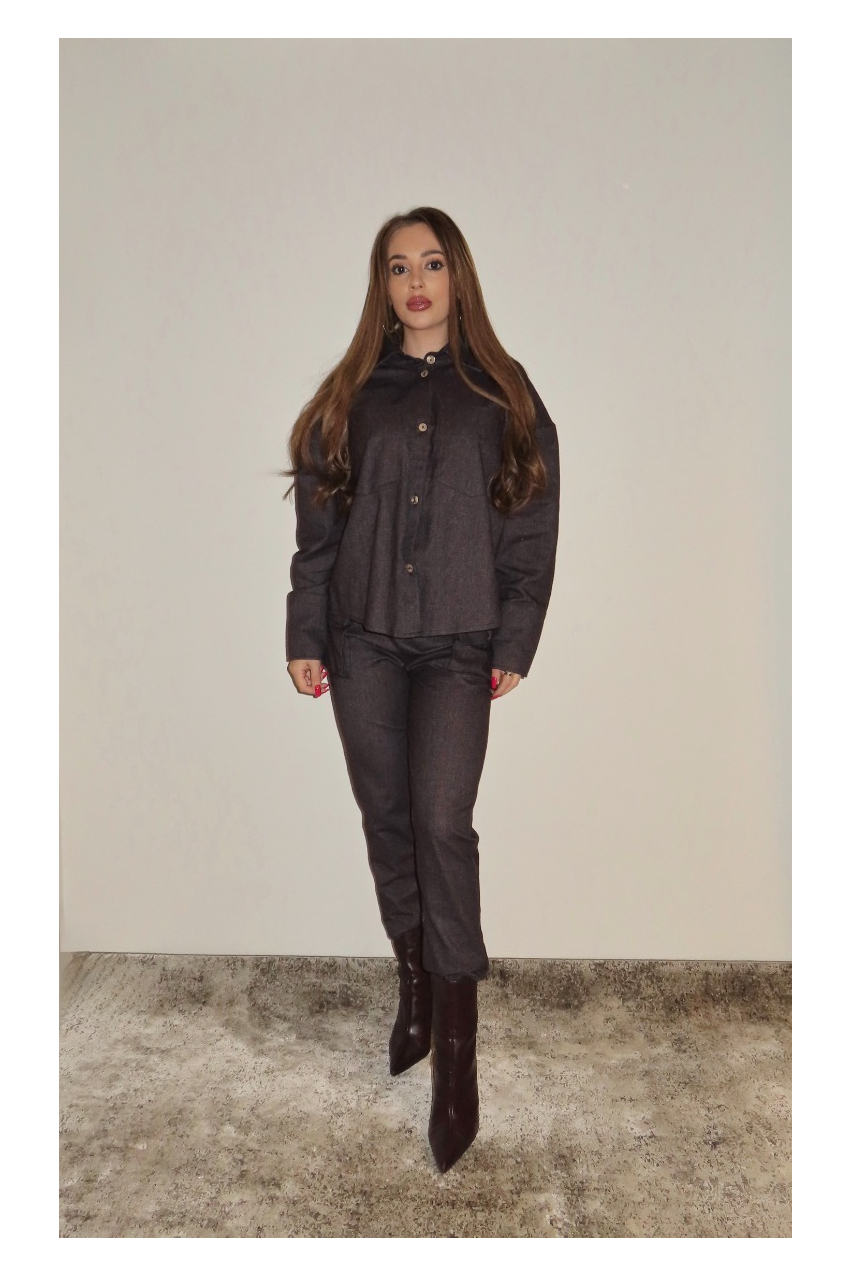 Дамски комплект с риза