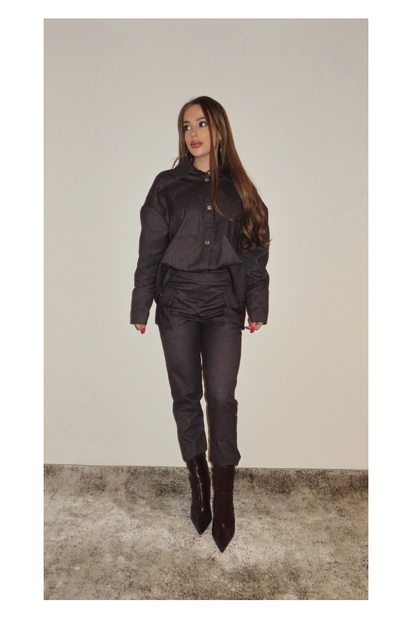 Дамски комплект с риза