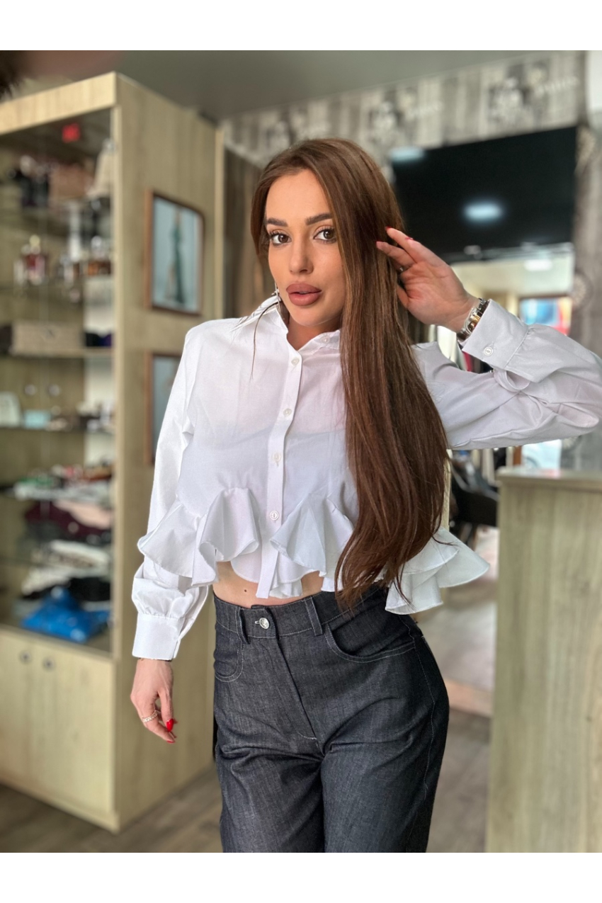 Риза с волани