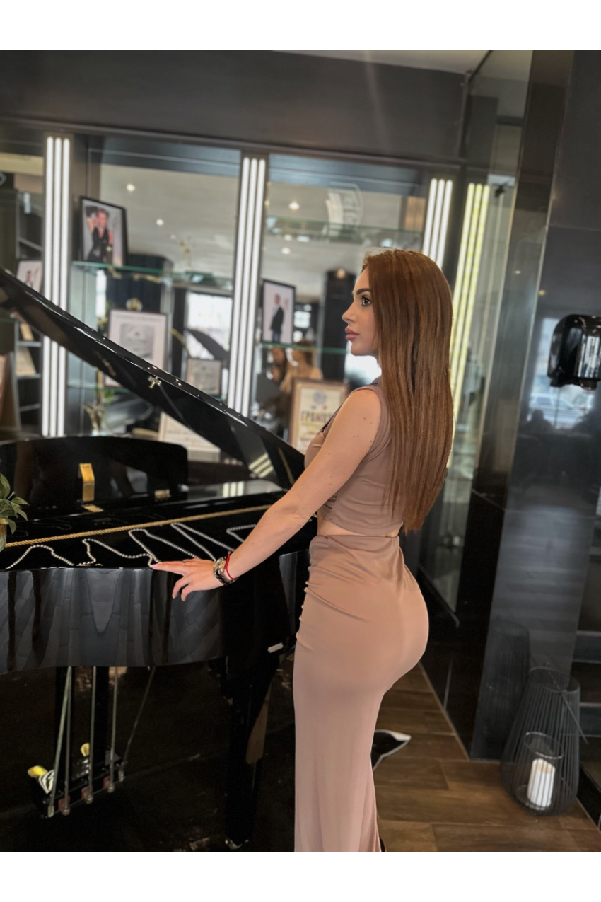 Елегантен сет Nude