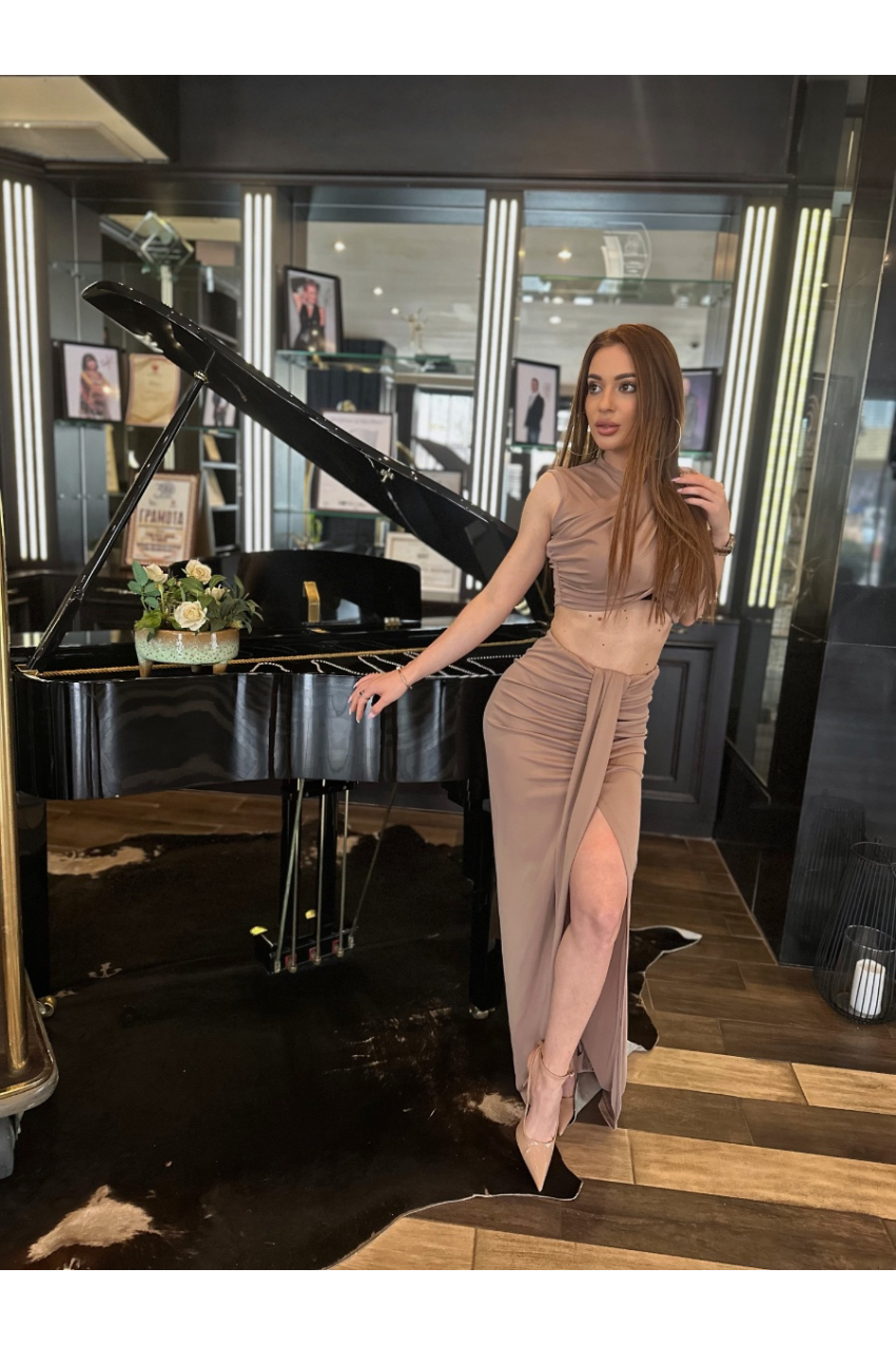 Елегантен сет Nude