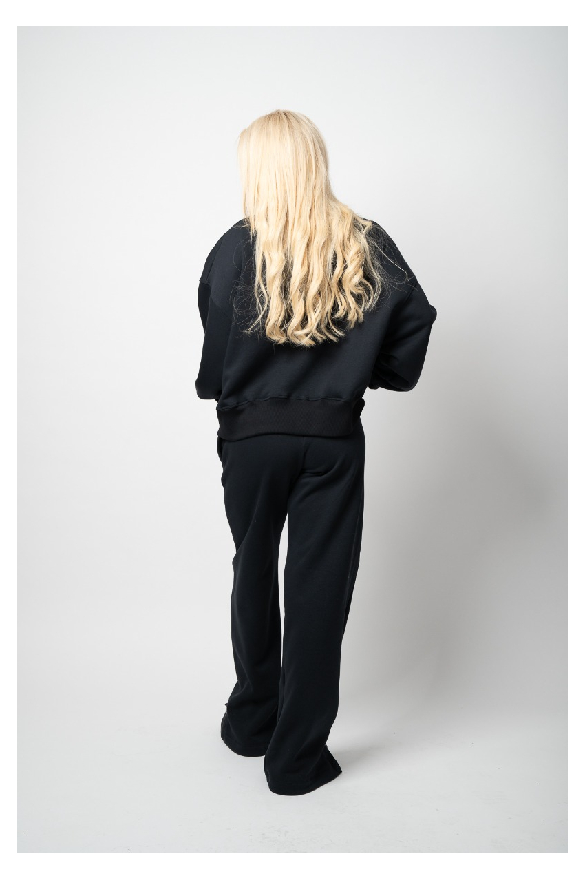 Спортен комплект Никол