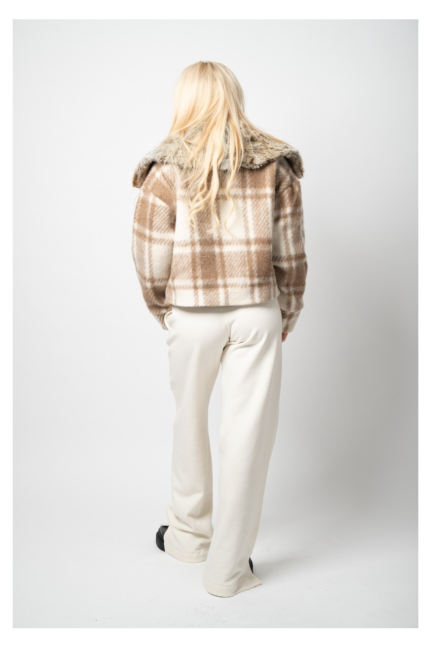 Късо палто Елиза