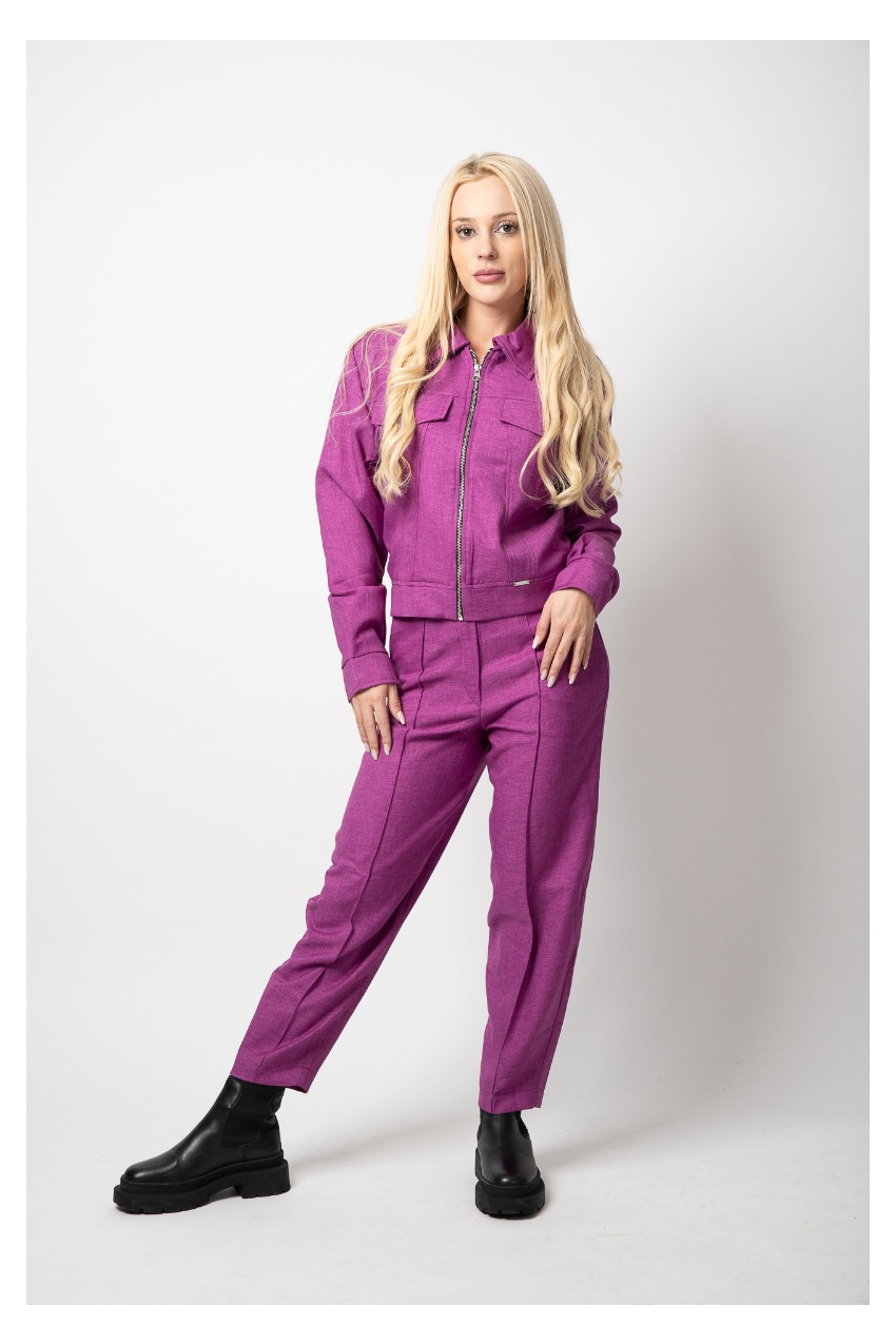 Спортно елегантен дамски костюм Лила