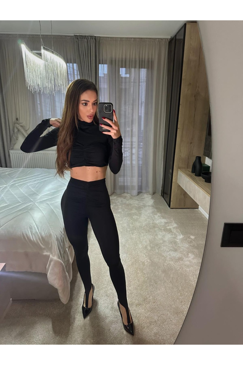 Елегантен дамски сет с набор