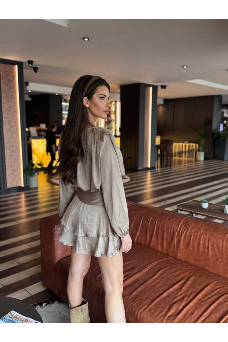 Ефирен сатенен сет