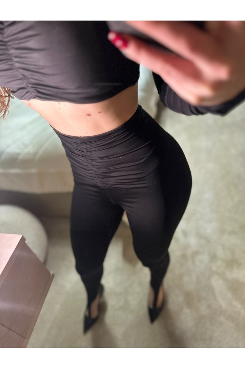 Елегантен дамски сет с набор