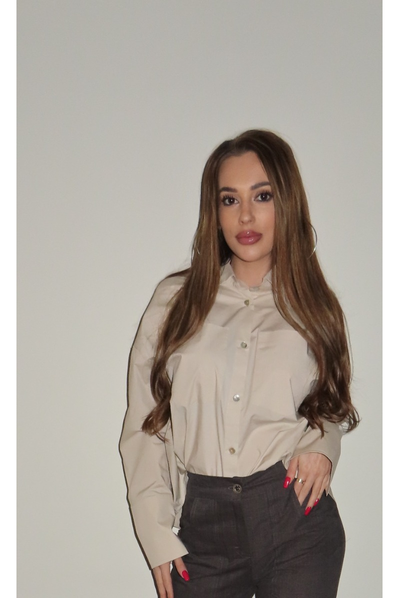 Елегантна риза в бежово