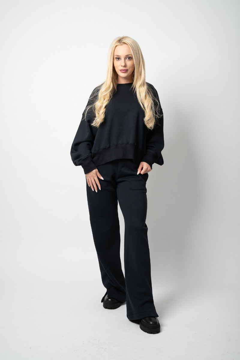 Спортен комплект Никол